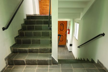 Apartamento à venda com 44m², 2 quartos e 1 vagaÁrea comum - Saguão do andar