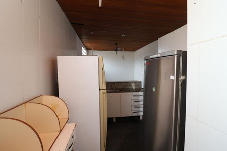 Casa à venda com 360m², 6 quartos e 3 vagasCozinha 2