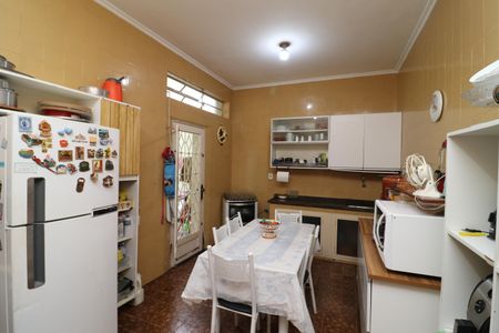 Casa à venda com 360m², 6 quartos e 3 vagasCozinha