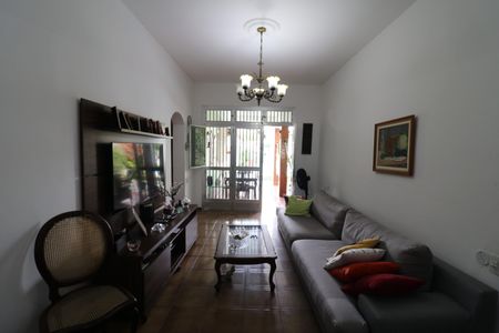 Sala de casa à venda com 4 quartos, 360m² em Bancários, Rio de Janeiro