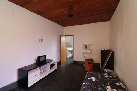 Casa à venda com 360m², 6 quartos e 3 vagasQuarto 4