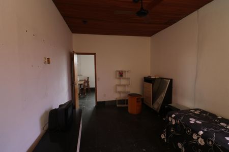 Casa à venda com 360m², 6 quartos e 3 vagasQuarto 4