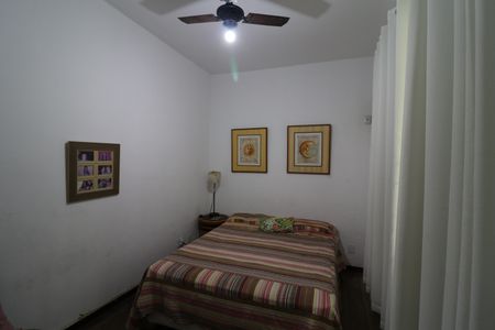 Casa à venda com 360m², 6 quartos e 3 vagasQuarto 2