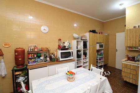 Casa à venda com 360m², 6 quartos e 3 vagasCozinha