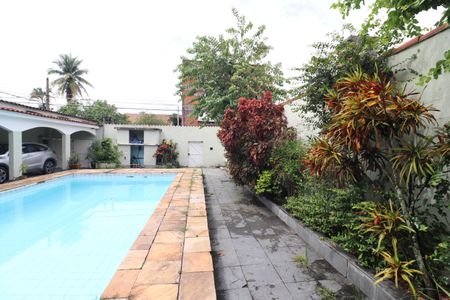 Casa à venda com 360m², 6 quartos e 3 vagasÁrea externa