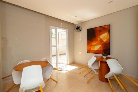 Apartamento à venda com 43m², 2 quartos e sem vagaSalão de Festas