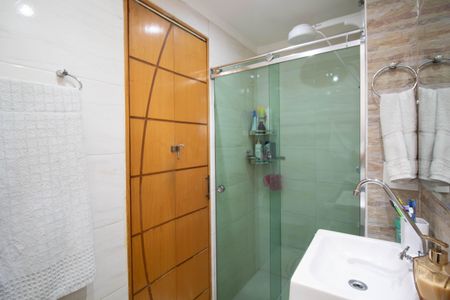 Apartamento à venda com 70m², 3 quartos e 1 vaga Apartamento à venda com 70m², 3 quartos e 1 vagaBanheiro