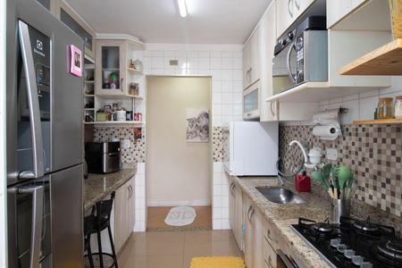 Apartamento à venda com 70m², 3 quartos e 1 vaga Apartamento à venda com 70m², 3 quartos e 1 vagaCozinha