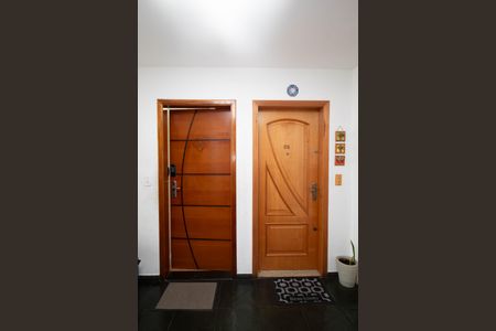 Apartamento à venda com 70m², 3 quartos e 1 vaga Apartamento à venda com 70m², 3 quartos e 1 vagaHall de entrada