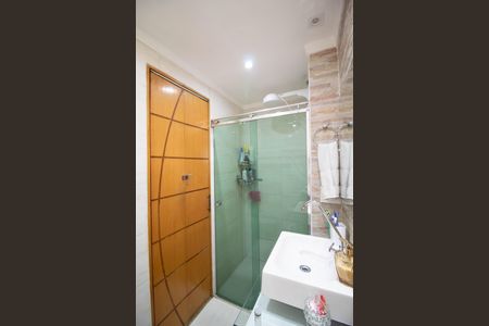 Apartamento à venda com 70m², 3 quartos e 1 vaga Apartamento à venda com 70m², 3 quartos e 1 vagaBanheiro