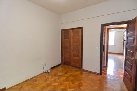 Apartamento à venda com 157m², 3 quartos e 2 vagasSuíte