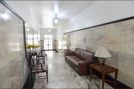 Apartamento à venda com 157m², 3 quartos e 2 vagasHall