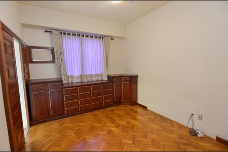 Apartamento à venda com 157m², 3 quartos e 2 vagasSuíte