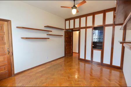 Apartamento à venda com 157m², 3 quartos e 2 vagasQuarto 2