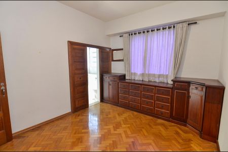 Apartamento à venda com 157m², 3 quartos e 2 vagasSuíte