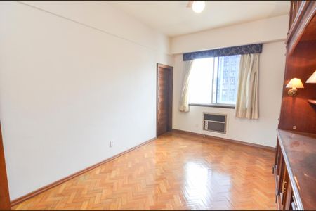 Apartamento à venda com 157m², 3 quartos e 2 vagasQuarto 1