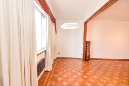 Apartamento à venda com 157m², 3 quartos e 2 vagasSala