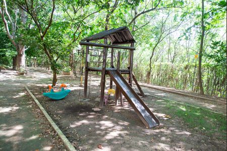 Apartamento para alugar com 93m², 3 quartos e 2 vagasÁrea comum - Playground