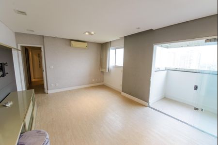 Sala de apartamento para alugar com 3 quartos, 93m² em Parque Senhor do Bonfim, Taubaté