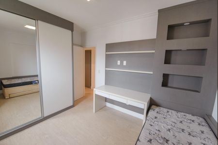 Apartamento para alugar com 93m², 3 quartos e 2 vagasQuarto 2