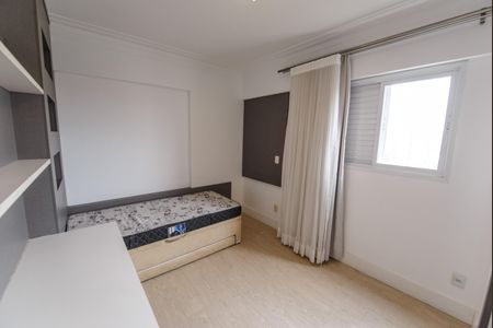 Apartamento para alugar com 93m², 3 quartos e 2 vagasQuarto 2
