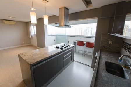 Apartamento para alugar com 93m², 3 quartos e 2 vagasCozinha