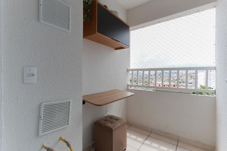 Apartamento para alugar com 32m², 2 quartos e sem vagaVaranda