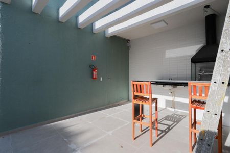 Apartamento para alugar com 32m², 2 quartos e sem vagaÁrea comum - Churrasqueira