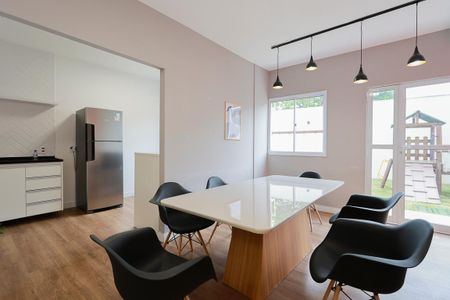 Apartamento para alugar com 32m², 2 quartos e sem vagaÁrea comum - Salão de festas