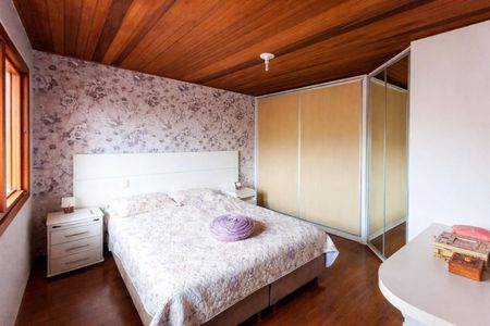 Quarto 2 de casa para alugar com 3 quartos, 220m² em Cavalhada, Porto Alegre