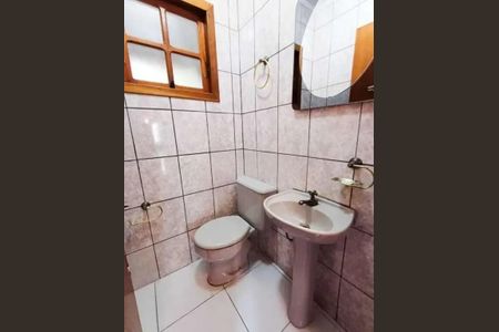 Casa para alugar com 220m², 3 quartos e 3 vagas Casa para alugar com 220m², 3 quartos e 3 vagasBanheiro 4