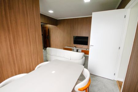 Apartamento para alugar com 4m², 2 quartos e 1 vagaSala 1