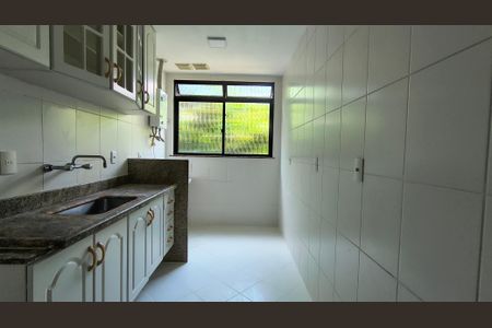 Apartamento à venda com 103m², 4 quartos e 1 vagaCozinha e Área de Serviço 