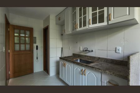 Apartamento à venda com 103m², 4 quartos e 1 vagaCozinha e Área de Serviço 