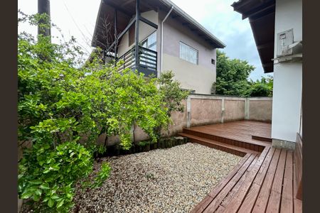 Casa para alugar com 100m², 2 quartos e 2 vagasÁrea externa 