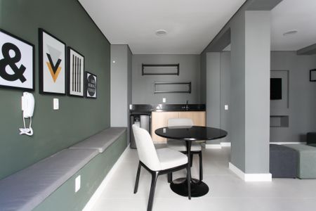 Apartamento para alugar com 38m², 2 quartos e sem vaga Apartamento para alugar com 38m², 2 quartos e sem vagaÁrea comum