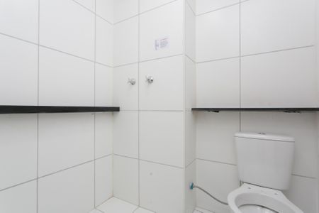 Apartamento para alugar com 38m², 2 quartos e sem vaga Apartamento para alugar com 38m², 2 quartos e sem vagaBanheiro