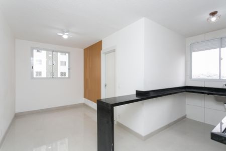 Sala de apartamento para alugar com 2 quartos, 38m² em Cidade Nova São Miguel, São Paulo