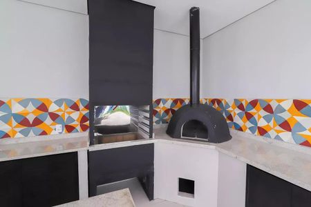 Apartamento para alugar com 38m², 2 quartos e sem vaga Apartamento para alugar com 38m², 2 quartos e sem vagaÁrea comum - Churrasqueira