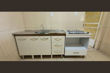 Casa para alugar com 950m², 3 quartos e 4 vagascozinha 