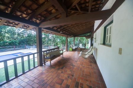 Casa de condomínio à venda com 500m², 3 quartos e 4 vagasVaranda