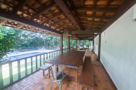 Casa de condomínio à venda com 500m², 3 quartos e 4 vagasVaranda