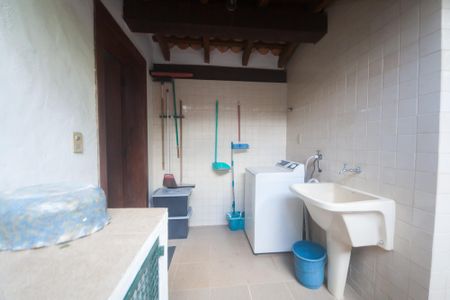 Casa de condomínio à venda com 500m², 3 quartos e 4 vagasÁrea de Serviço