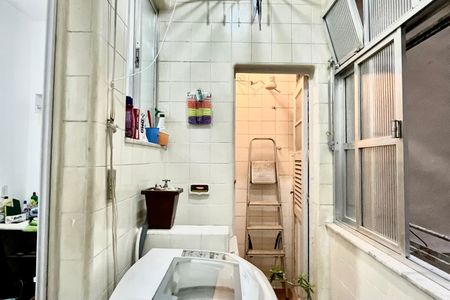 Apartamento para alugar com 54m², 1 quarto e sem vagaÁrea de Serviço