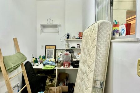Apartamento para alugar com 54m², 1 quarto e sem vagaQuarto de Serviço
