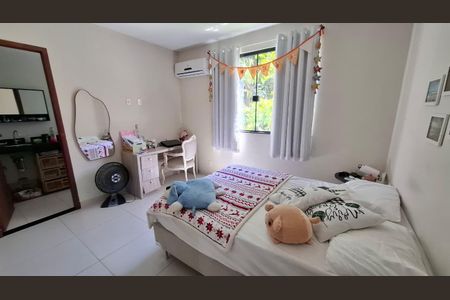 Casa à venda com 4 quartos, 180m² em Itaipu, Niterói