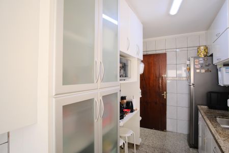 Apartamento à venda com 70m², 2 quartos e 1 vagaCozinha e Área de Serviço