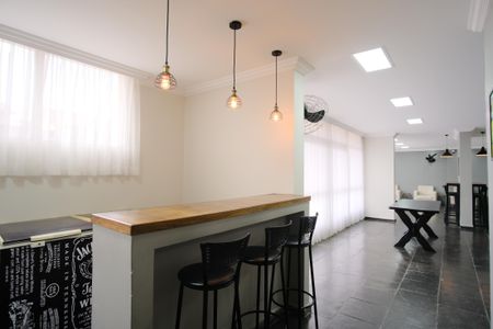 Apartamento à venda com 70m², 2 quartos e 1 vagaÁrea comum