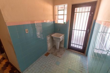 Casa à venda com 300m², 3 quartos e 4 vagasÁREA DE SERVIÇO