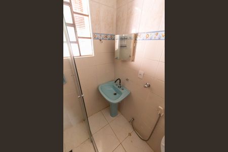 Casa à venda com 300m², 3 quartos e 4 vagasBANHEIRO SOCIAL TÉRREO